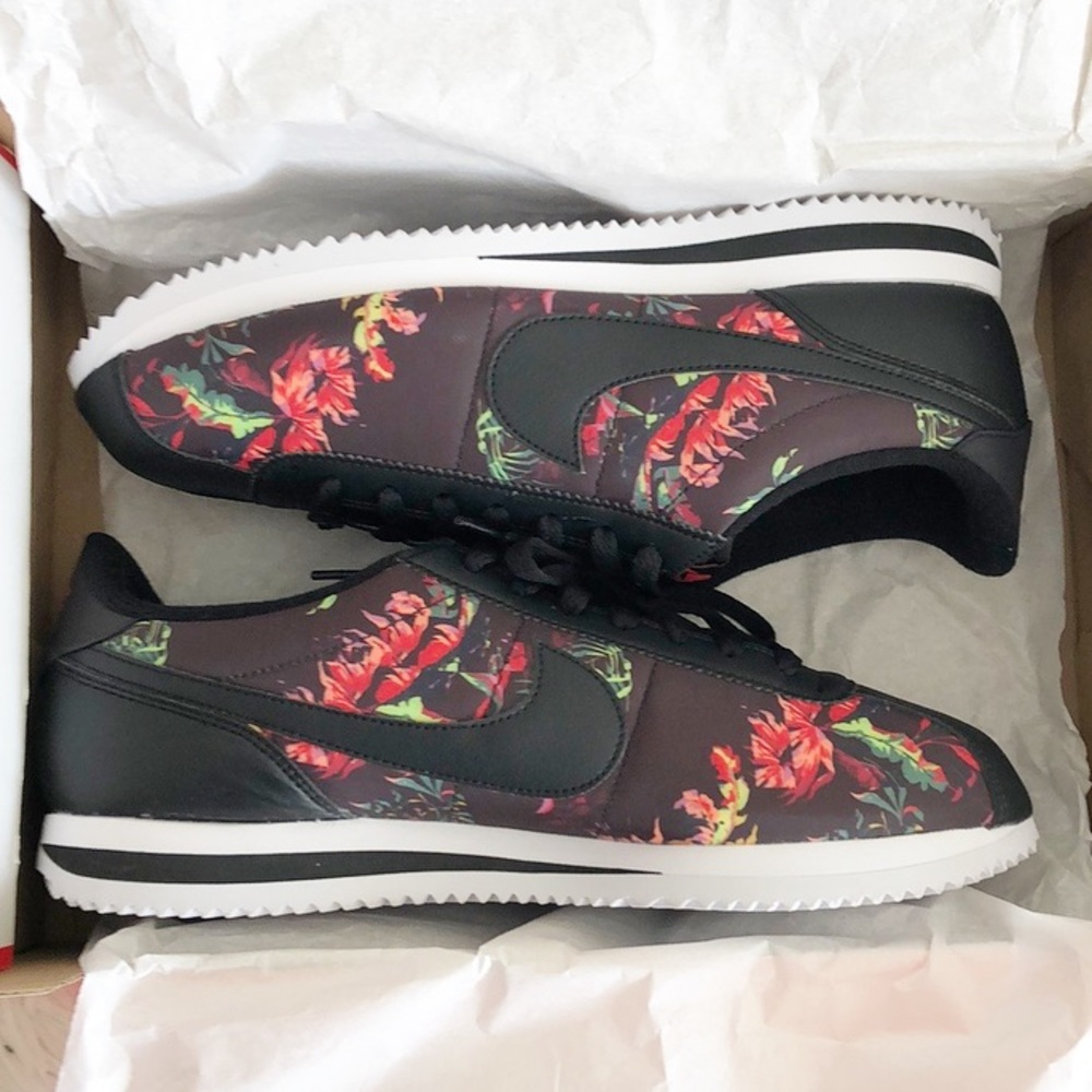 NIKE CORTEZ BASIC SNEAKERS - Picture 7 of 9